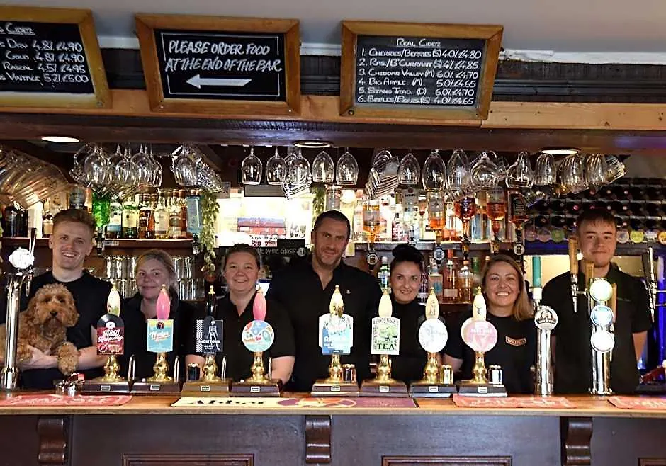 Crossways Inn-1